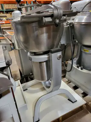 Hobart HCM-450 45 Quart Vertical Chopper/Mixer, 200VAC, 3 Phase