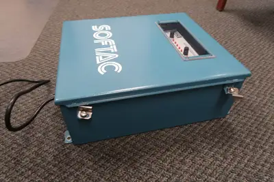 7" x 11" Metal Detector