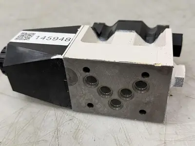 USED TOKIMEC DG4VS-5-0A-M-P7L-H-7-40-JA5