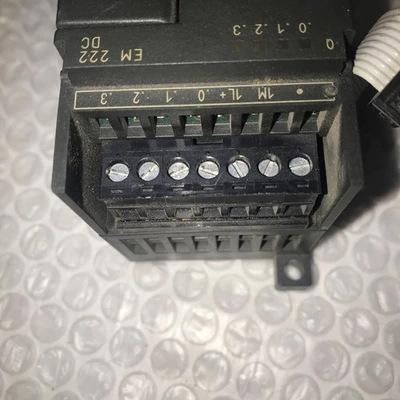 USED SIEMENS 6ES7 222-1BF20-0XA0