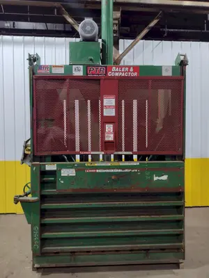 72" X 30" PHILADELPHIA TRAMRAIL PTR MODEL #7230 VERTICAL HYDRAULIC CARDBOARD BALER: STOCK #18052