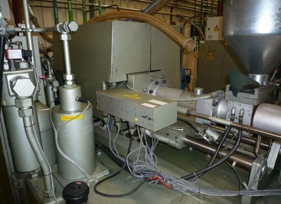 USED NETSTAL N235-90MP INJECTION MOULDING