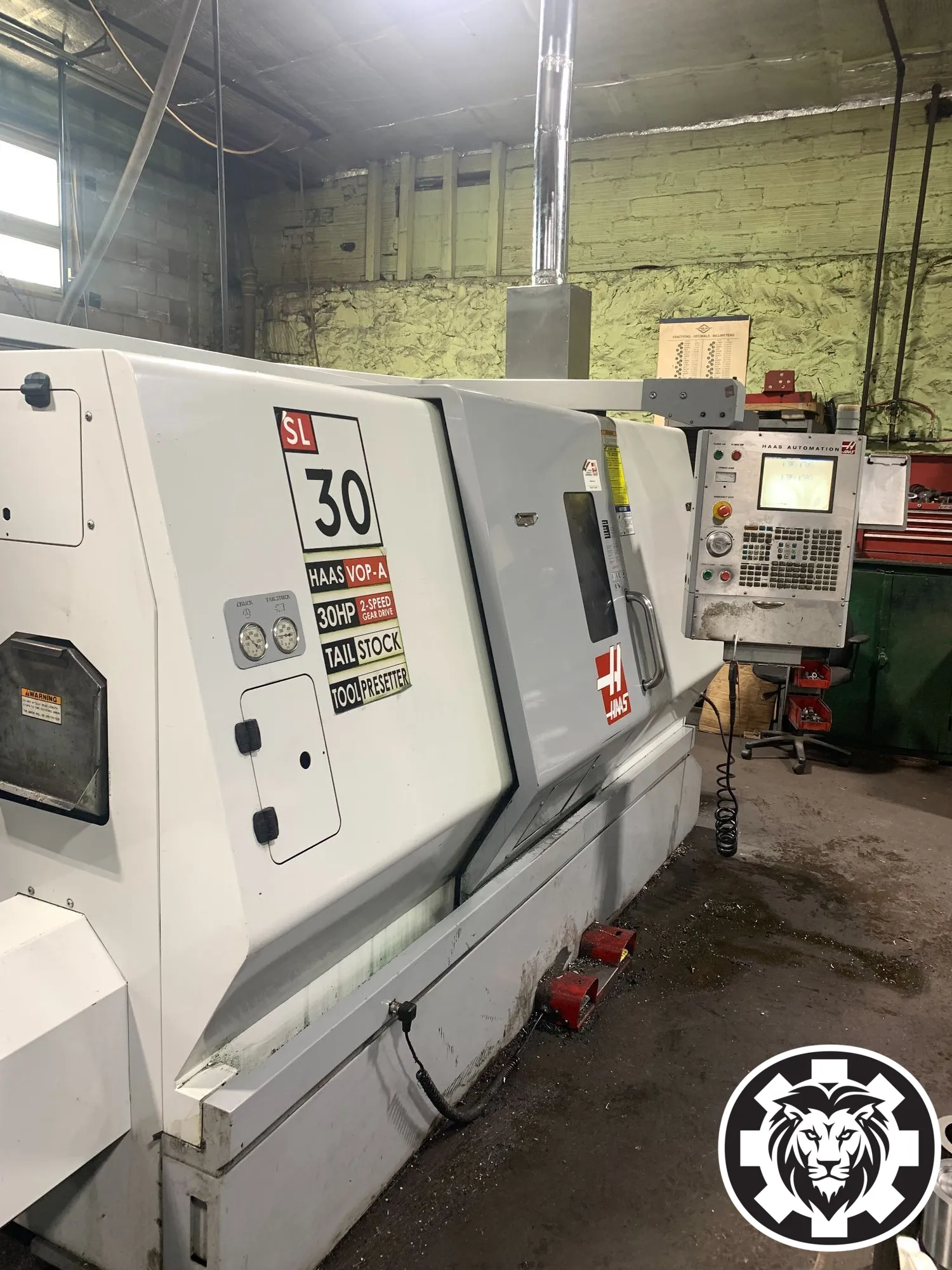 Haas SL-30T CNC Lathe, 2005 - Tailstock, Spindle Orientation, Chip Auger