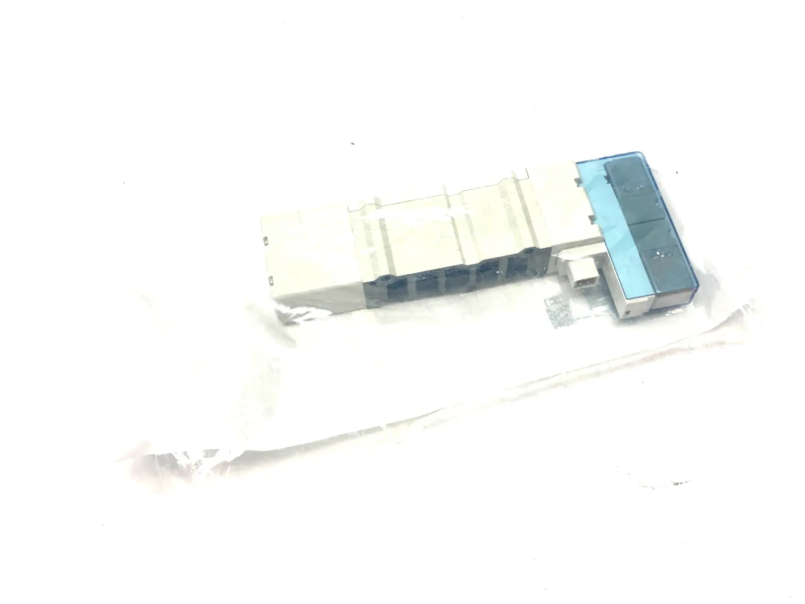 SMC SY7500-5U1 Solenoid Valve 4/5 Port - New