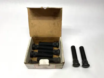 USED SIRCO METRIC WHEEL STUD REPLACES E-6035 PACKAGE OF 8