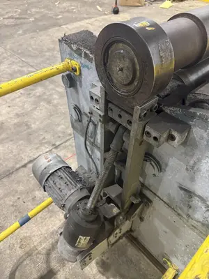 USED TITAN 8268 20/35