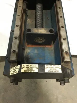 Industrial Linear Motion Slide Assembly w/ Allen Bradley MPL-B330P MJ22AA Motor