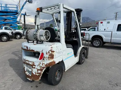 Used 2013 UNICARRIERS MUG1F2A30LV Liquid Propane Forklifts Utah US | Global Remarketing #1505883