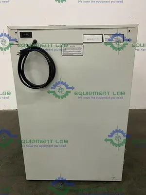 USED BARNSTEAD/THERMOLYNE I42045 TYPE 42000 GENERAL PURPOSE INCUBATOR +70°C 120V