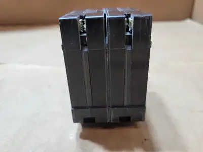 Used SCHNEIDER ELECTRIC CHOMT1515230 Switchgears British Columbia CA | Lenmark #1438490