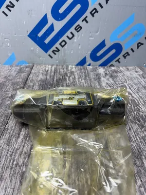 Parker D1VA4CV 72 Other Valves & Manifolds | ESS Industrial Equipment Sales (8)