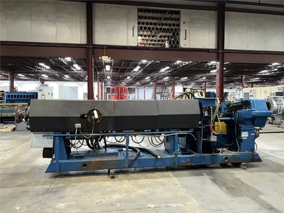 4.5" John Brown/Egan Ram Stuffer Extruder, 32:1 L/D, 250 Hp AC Motor