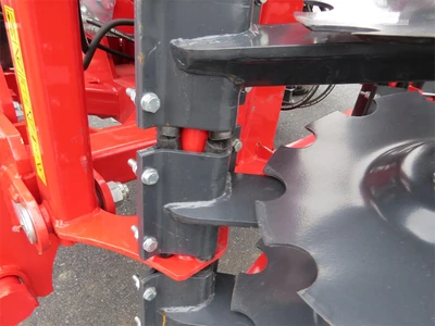 New | in-Stock 2024 METAL-FACH U710/1 Tandem Discs Pennsylvania US | Zimmerman Farm Service #1409853