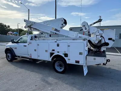 Used 2018 RAM 5500 Bucket (boom) trucks Florida US | Truck and Van Outlet #1509185