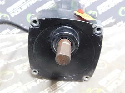Bodine Electric Company NSH-11D3 Fractional Horsepower Gearmotor 1/50 HP Used