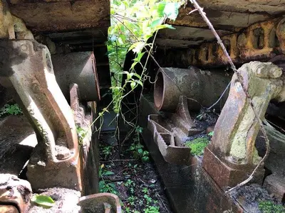 Used CATERPILLAR CATERPILLAR UNDERCARRIAGE WITH MAIN FRAME Construction Equipment Parts Pennsylvania US | East West Machinery & Drilling #1415671