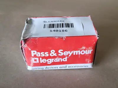 NEW PASS & SEYMOUR 3801