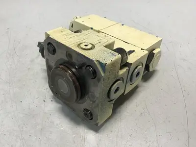 USED VICKERS DG4V-3-2AL-M-U-HL7-60