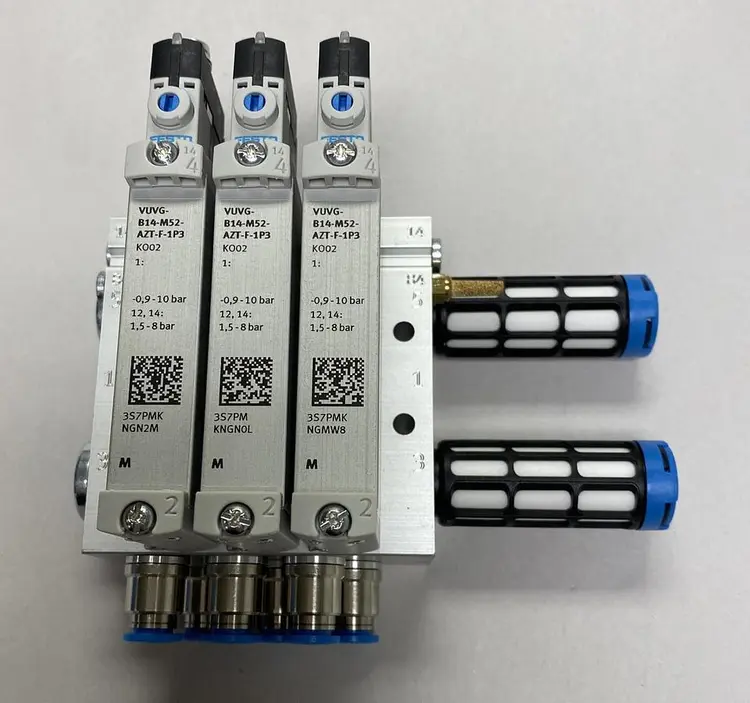 New | in-Stock FESTO VTUG572230 Solenoid Valves Ohio US | Surplus Asset Holdings #1226311