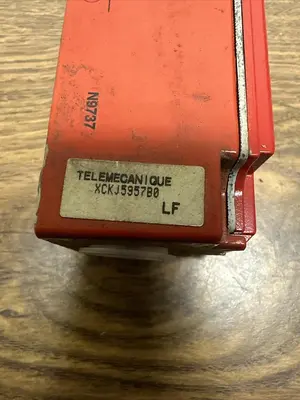 Used TELEMECHANIQUE XCS-L Miscellaneous Equipment (Electrical & Power) Ohio US | Surplus Asset Holdings #1239137