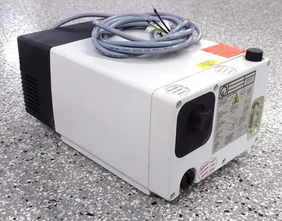 NEW LEYBOLD SV16-1090141 4101-3004 VACUUM PUMP