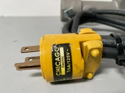 USED ELECTRICAL PASSOVER HEAT EXCHANGER W/ SQUARE HEAD PLUG 115V