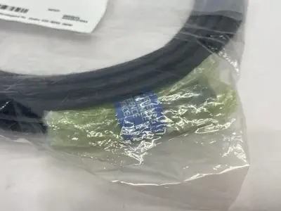 New | in-Stock KEYENCE Sensor Head to Amplifier Cable 5m Length Cable & Wire Michigan US | Maverick Industrial Sales #1419192