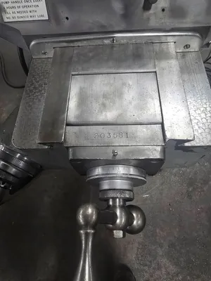 BRIDGEPORT SERIES 1 2HP 9"x48" Mills, Vertical | Machinery Central (11)
