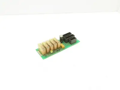 Nachi UM156 Relay Board 24VDC 5-Relay
