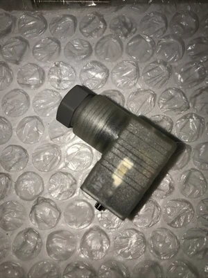 USED SMC SY5140-5HZE