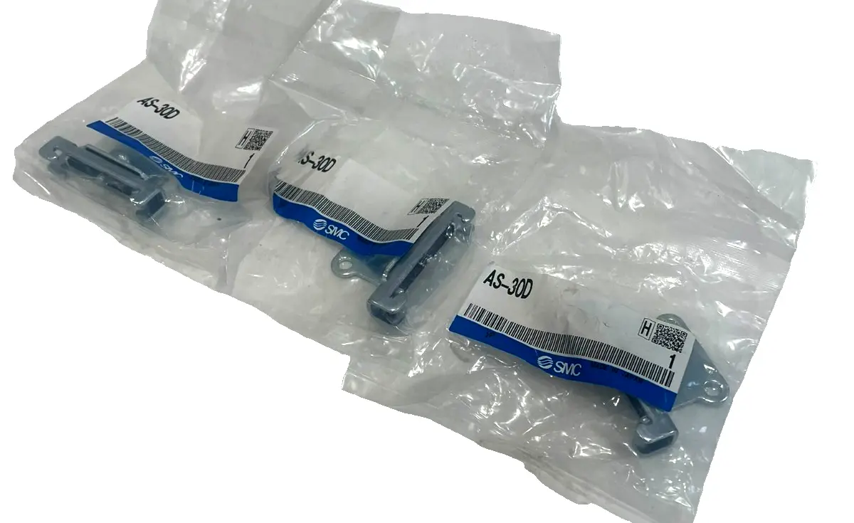 NEW LOT OF 3 SMC AS-30D BRACKET KIT AS30D