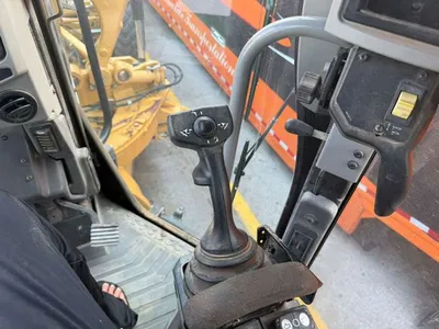 2015 Caterpillar 140M3