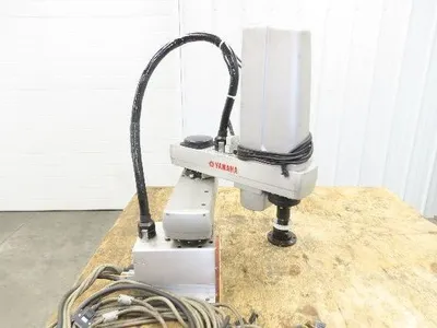 Yamaha YK500XG High Speed Robot Arm With Cables (No Controller)