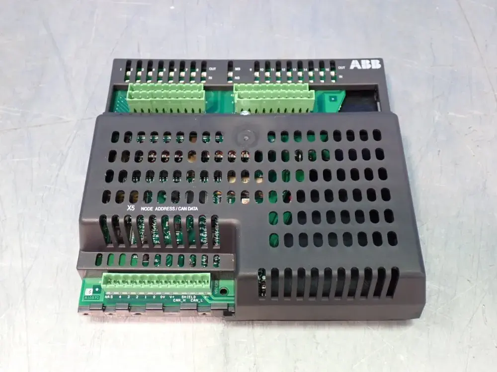 Used ABB 3HAC179701 Input / Output Modules Ohio US | HGR 24 #1186304