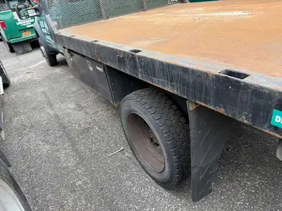 USED 2008 FORD F550