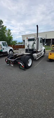 Used 2006 FREIGHTLINER COLUMBIA 120 Tractors & Trailers New York US | GBL Receivership Estate #1364424