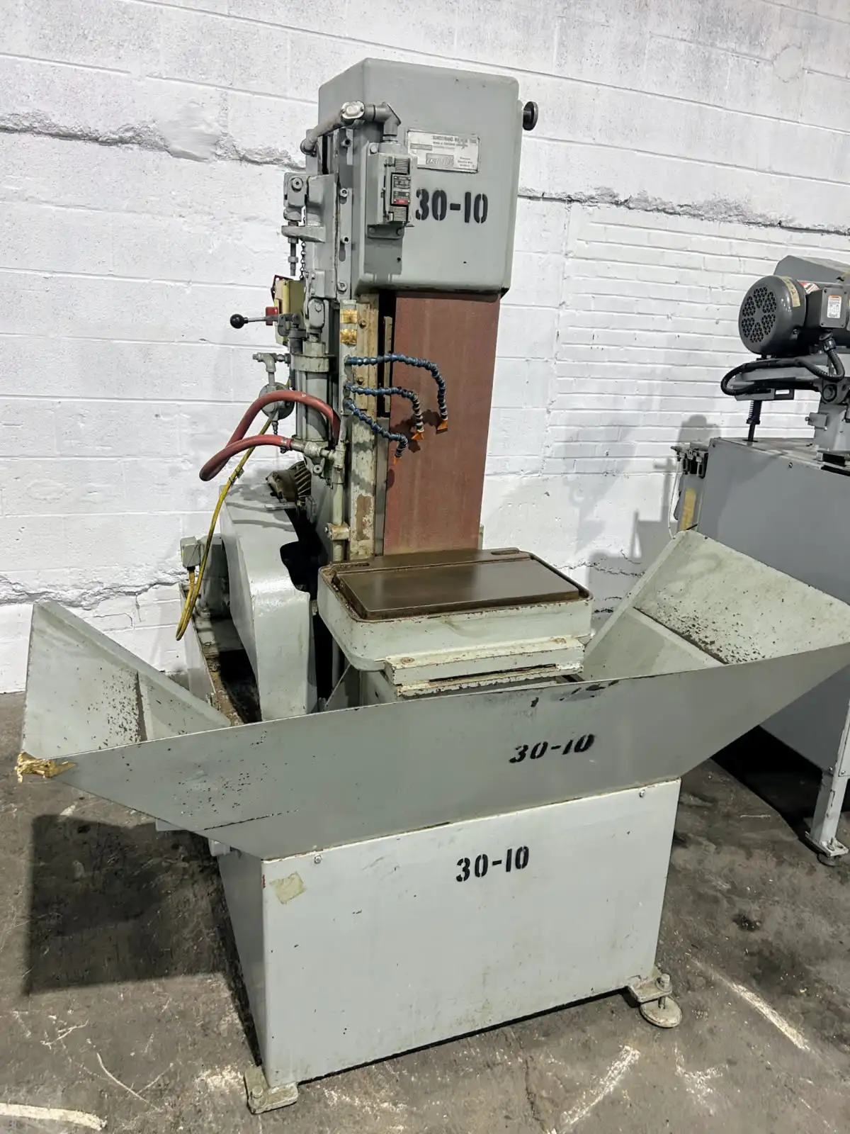ENGELBERG / SUNSTRAND 9" BELT GRINDER - 10HP