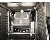 Xuclá Model NM34AEV Bin Trolley Washing Cabinet