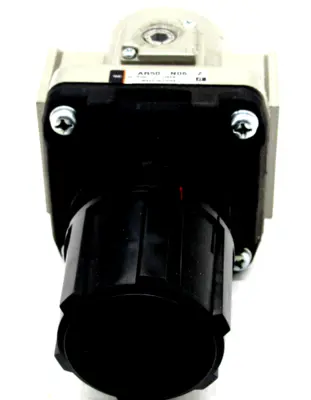 NEW SMC AR50-N06-Z REGULATOR AR50N06Z