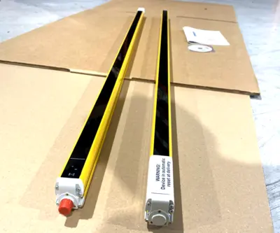 2TLA022302R0700 | ABB  Orion1-4-30-120-B Safety Light Curtain Set, 30mm Resolution - New Other
