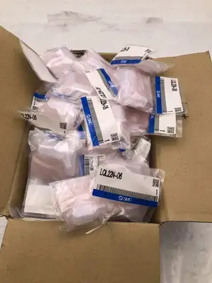 SMC LQL22N-06 1/4″ High Purity Fluoropolymer Male Elbow -NIB Lot of 56