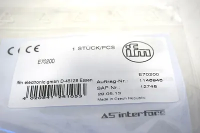 NEW EFECTOR E70200 CABLE SPLITTER