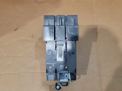 NEW SCHNEIDER ELECTRIC HLA36030