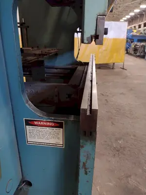 60 TON X 6' WYSONG MODEL 6H60-72 HYDRAULIC PRESS BRAKE