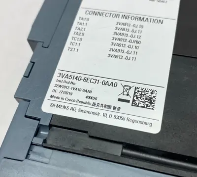 USED SIEMENS CIRCUIT BREAKER 3-POLE 125 BREAKING CAP.