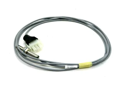 NEW BALLUFF BES M08MI-NSC15B-BV03 INDUCTIVE SENSOR BESM08MINSC15BBV03