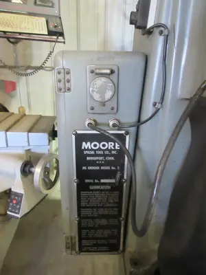 USED MOORE 3