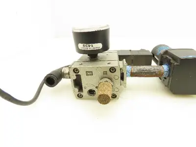 Wilkerson SMC B08-02-FLG0 Pneumatic Filter Regulator Soft Start Valve Assembly