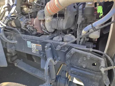 USED 2022 PETERBILT 567