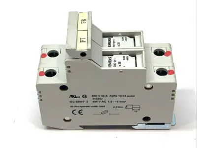 Used Siemens 2-Pole Fuse Holder, 10 x 38, 32A, 3.0W, 690V Fuse Accessories Michigan US | Maverick Industrial Sales #1389774